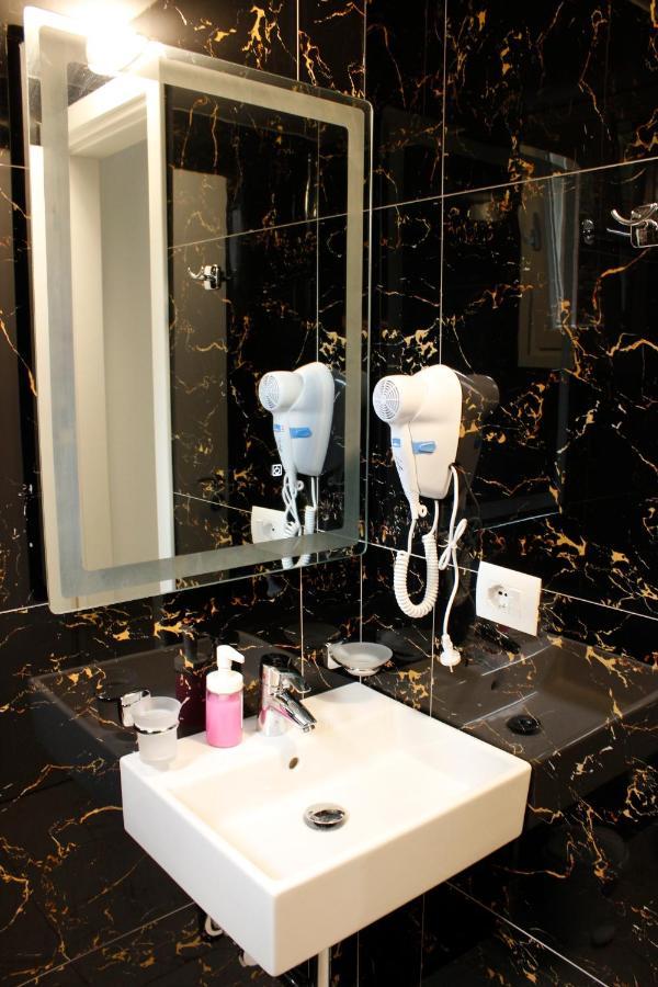 Elite Hotel ساراندا المظهر الخارجي الصورة
